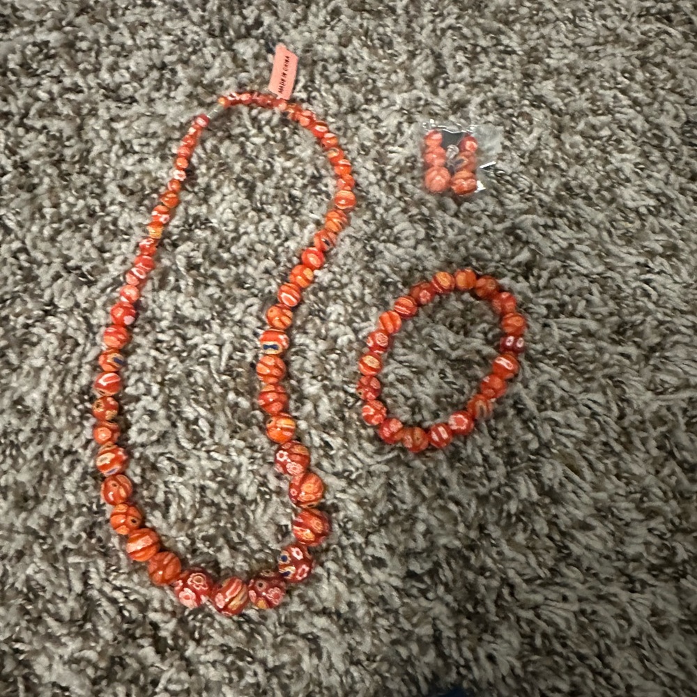 Glass bead necklace, earring & bracelet set